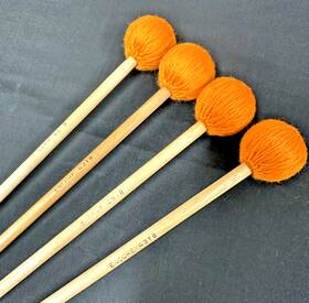 Encore Mallets 43yb Wound Series Med Soft Birch 2 Pairs - Near Mint
