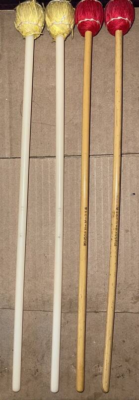 M-216 Musser 2 Pair Vintage Percussion Oval Wound Yarn Mallets Model M-18 And Good